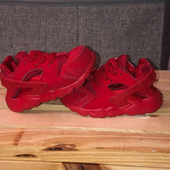 baby red huaraches